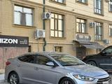 Hyundai Elantra 2017 годаүшін3 800 000 тг. в Жанаозен – фото 3