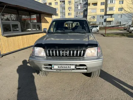 Toyota Land Cruiser Prado 1998 года за 6 750 000 тг. в Алматы – фото 3