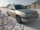 Volkswagen Vento 1993 годаfor1 500 000 тг. в Алматы – фото 2