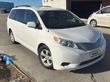 Toyota Sienna 2014 года за 7 200 000 тг. в Атырау – фото 2