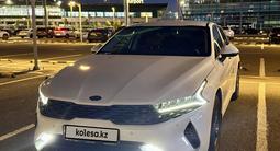 Kia K5 2021 года за 11 300 000 тг. в Астана