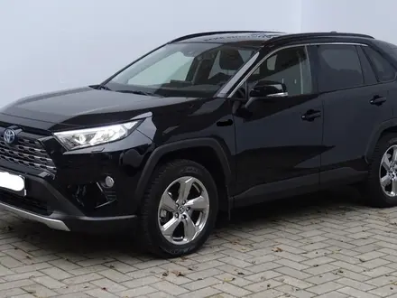 Toyota RAV4 2021 годаүшін15 000 000 тг. в Актобе