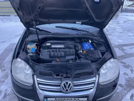 Volkswagen Jetta 2008 года за 2 500 000 тг. в Астана – фото 4