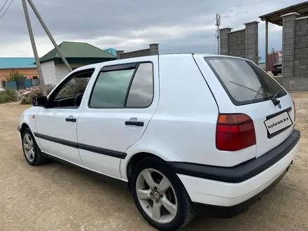 Volkswagen Golf 1995 года за 1 800 000 тг. в Кызылорда – фото 4