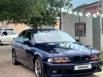 BMW 528 1999 года за 5 000 000 тг. в Актау