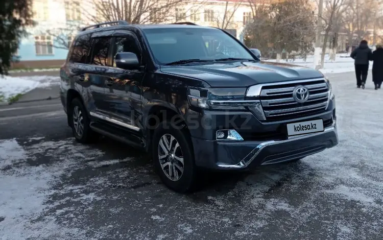 Toyota Land Cruiser 2008 годаүшін15 500 000 тг. в Тараз