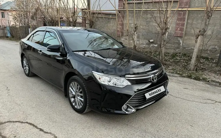 Toyota Camry 2016 годаfor12 400 000 тг. в Шымкент