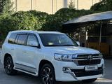 Toyota Land Cruiser 2021 года за 35 000 000 тг. в Алматы – фото 2