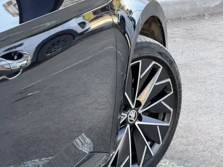 Skoda Superb 2020 года за 14 500 000 тг. в Караганда – фото 18
