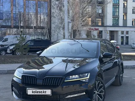 Skoda Superb 2020 года за 14 500 000 тг. в Караганда