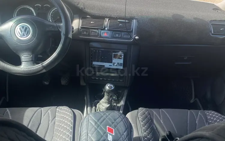 Volkswagen Golf 2002 года за 2 500 000 тг. в Караганда