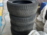 Комплект зимних шин triangle 225/50/17 за 80 000 тг. в Узынагаш