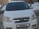 Chevrolet Aveo 2013 года за 2 500 000 тг. в Шымкент – фото 2