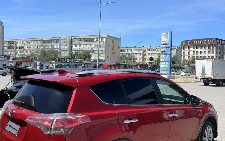 Toyota RAV4 2016 года за 9 200 000 тг. в Актау