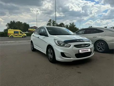 Hyundai Accent 2011 года за 4 350 000 тг. в Уральск – фото 2