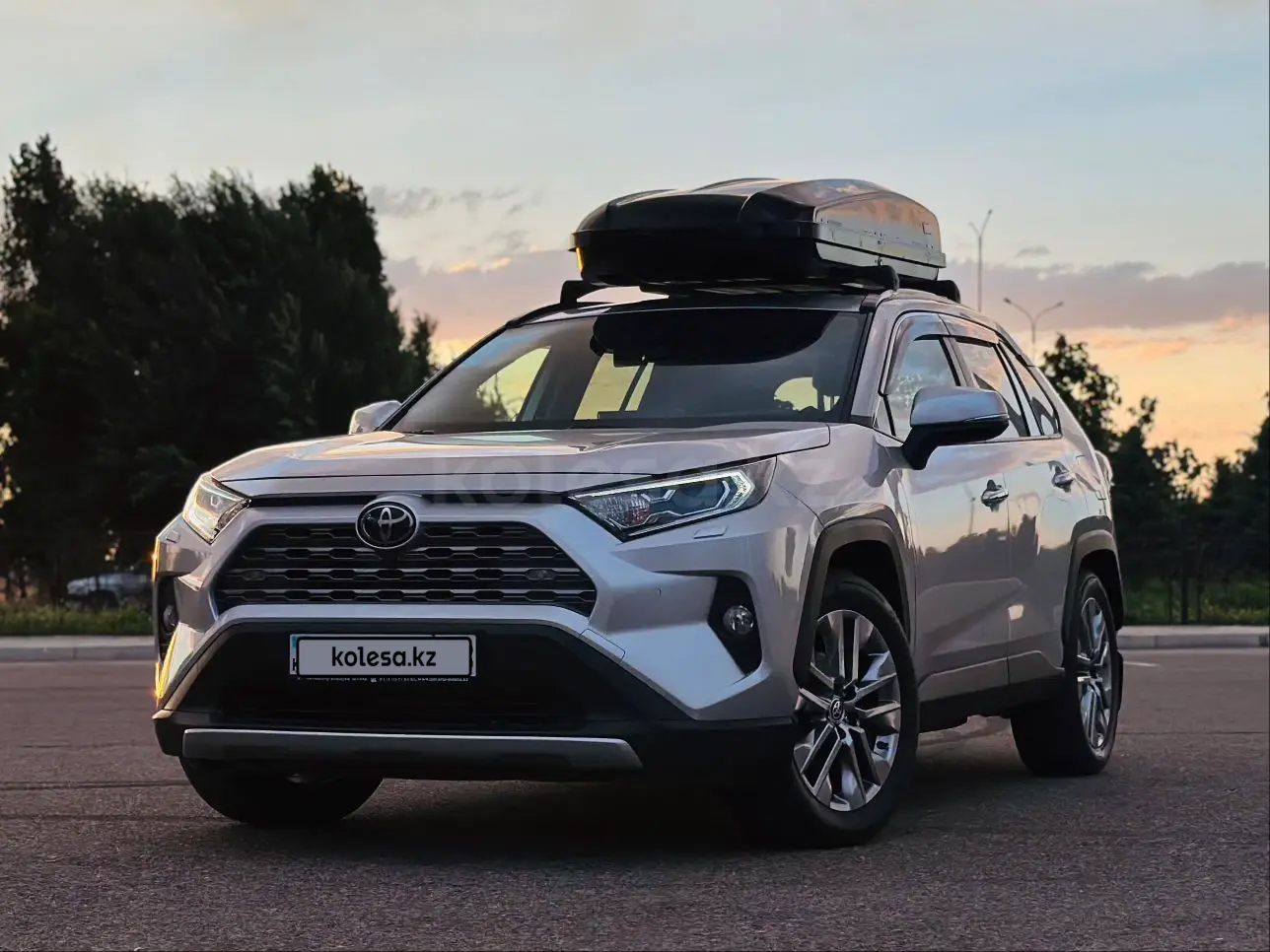 Toyota RAV4, 2021