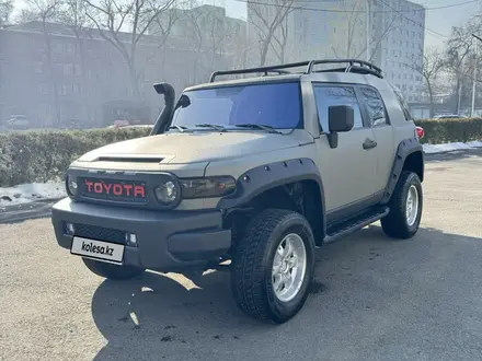 Toyota FJ Cruiser 2007 года за 12 700 000 тг. в Алматы