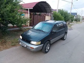Mitsubishi Space Wagon