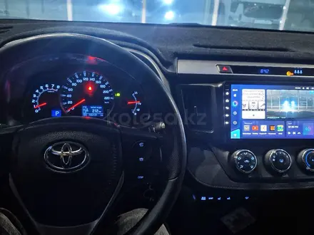 Toyota RAV4 2015 года за 11 500 000 тг. в Актобе – фото 6