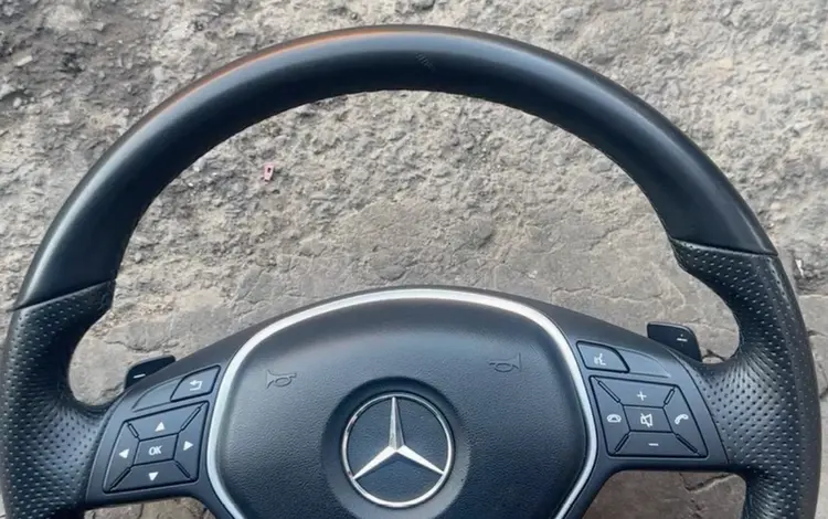Руль Mercedes за 90 000 тг. в Алматы