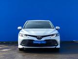 Toyota Camry 2021 года за 14 170 000 тг. в Алматы – фото 2