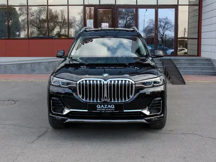 BMW X7 2022 года за 51 500 000 тг. в Алматы