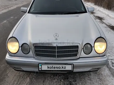 Mercedes-Benz E 280 1997 года за 3 060 793 тг. в Астана