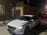 Hyundai Sonata 2022 года за 12 000 000 тг. в Алматы – фото 2