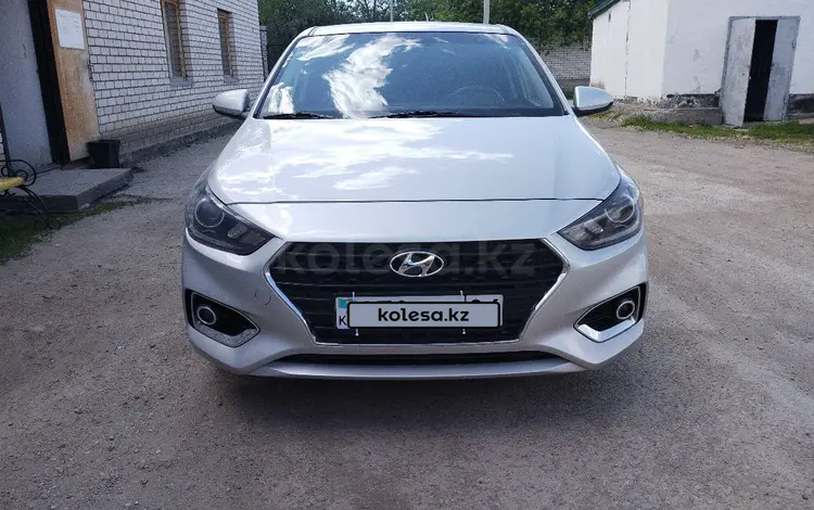 Hyundai Accent 2019 года за 7 400 000 тг. в Актобе