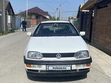 Volkswagen Golf 1992 годаүшін1 500 000 тг. в Тараз