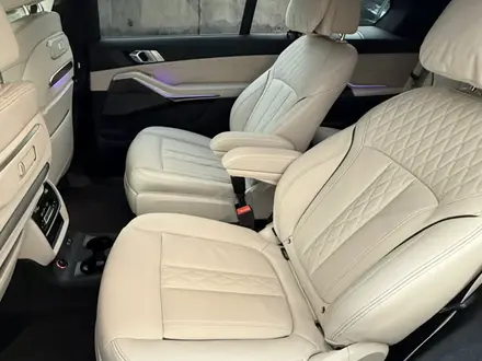 BMW X7 2025 года за 67 000 000 тг. в Астана – фото 10