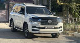 Toyota Land Cruiser 2017 года за 27 500 000 тг. в Актау – фото 2