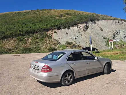 Mercedes-Benz E 240 2004 года за 4 800 000 тг. в Павлодар – фото 9