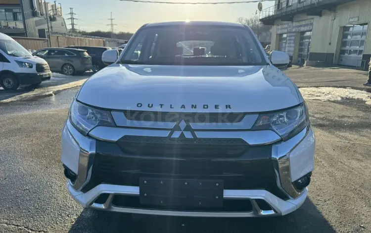 Mitsubishi Outlander 2022 годаүшін11 400 000 тг. в Астана