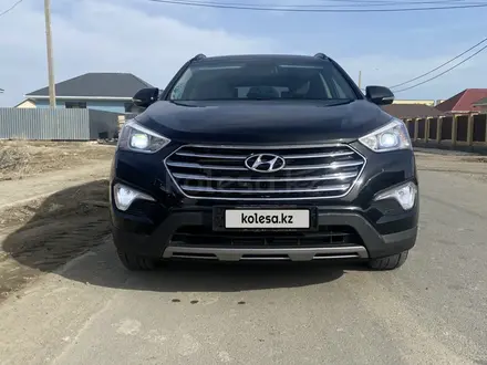 Hyundai Santa Fe 2015 года за 5 400 000 тг. в Атырау