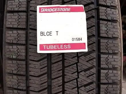 Шины Bridgestone 245/45/r19 Ice за 95 000 тг. в Алматы