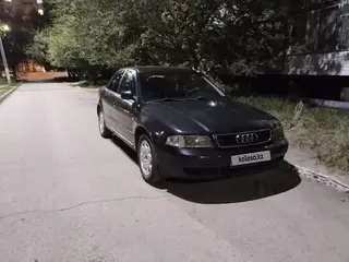 Audi A4, 2001