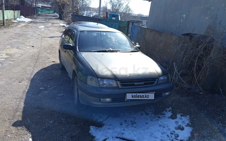 Toyota Caldina 1995 годаfor1 500 000 тг. в Алматы