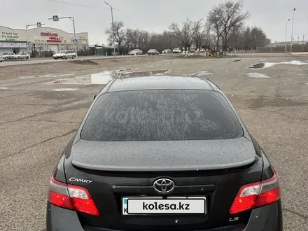 Toyota Camry 2006 года за 5 000 000 тг. в Астана – фото 3