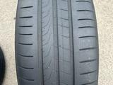 Hankook 205/55/16 лето 4 мм за 120 000 тг. в Атырау – фото 2