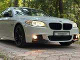 BMW 530 2012 года за 12 200 000 тг. в Тараз – фото 2