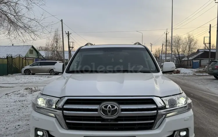 Toyota Land Cruiser 2016 года за 34 000 000 тг. в Актобе