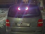 Volkswagen Touran 2003 года за 4 300 000 тг. в Костанай – фото 2