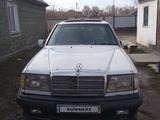 Mercedes-Benz E 230 1992 года за 1 200 000 тг. в Караганда – фото 2