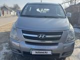 Hyundai Starex 2010 годаfor6 500 000 тг. в Шымкент – фото 3