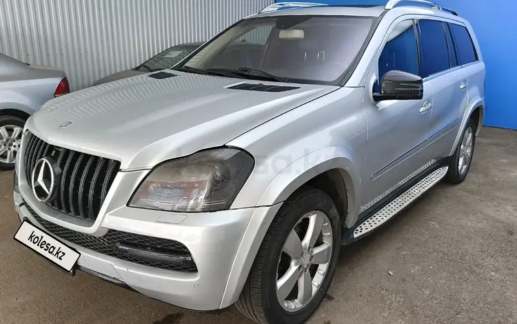 Mercedes-Benz GL 500 2008 года за 5 900 400 тг. в Актобе