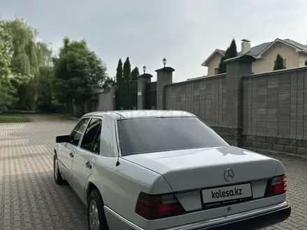 Mercedes-Benz E 230 1990 года за 2 300 000 тг. в Алматы – фото 5