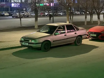 Opel Vectra 1992 года за 650 000 тг. в Астана – фото 2