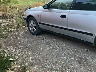 Toyota Carina E