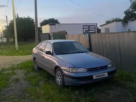 Toyota Carina E 1995 года за 1 600 000 тг. в Караганда – фото 2